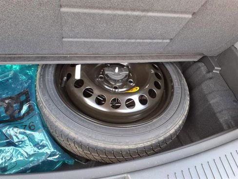 Used 2023 Buick Encore GX Select w/ Sport Touring Package image 19