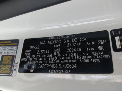 Used 2024 Kia Forte LXS FWD image 33