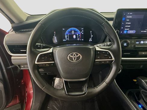 Used 2024 Toyota Grand Highlander FWD image 13