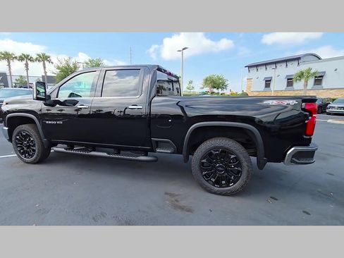 New 2026 Chevrolet Silverado 2500 LTZ w/ LTZ Convenience Package image 16