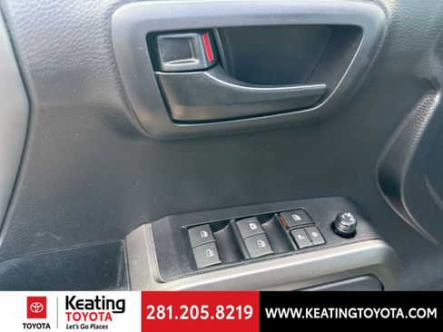 Certified 2022 Toyota Tacoma SR5 image 14