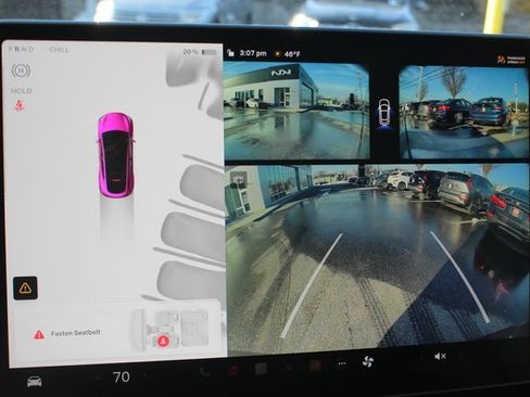 Used 2024 Tesla Model Y Performance image 7