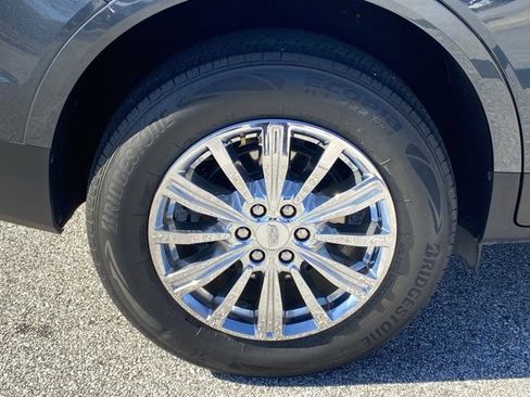 Used 2019 Cadillac XT5 Luxury image 30