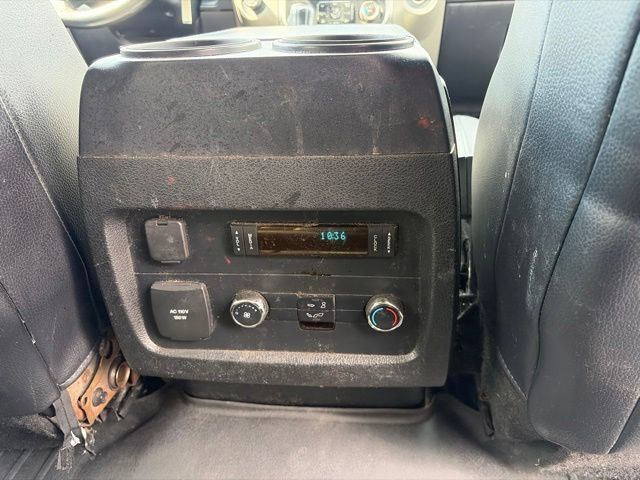 Used 2015 Ford Expedition EL XLT w/ Equipment Group 202A AWD/4WD image 23