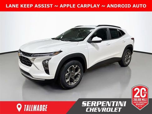 New 2026 Chevrolet Trax LT FWD image 1