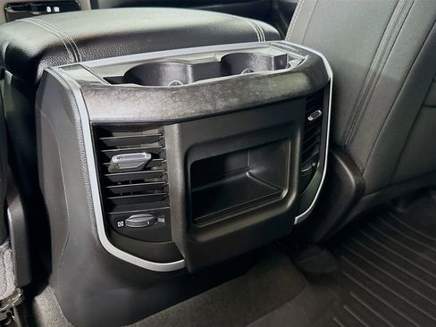 Used 2020 RAM 1500 Big Horn AWD/4WD image 26