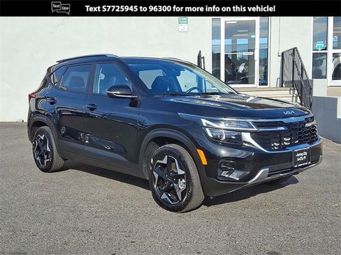 Certified 2025 Kia Seltos S image 1