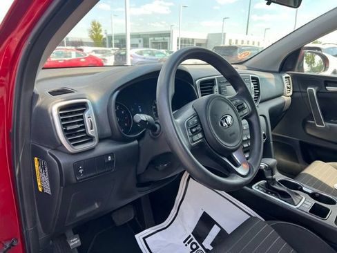 Used 2017 Kia Sportage LX w/ LX Popular Package FWD image 10