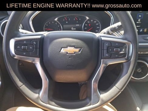 Used 2025 Chevrolet Blazer LT AWD/4WD image 11