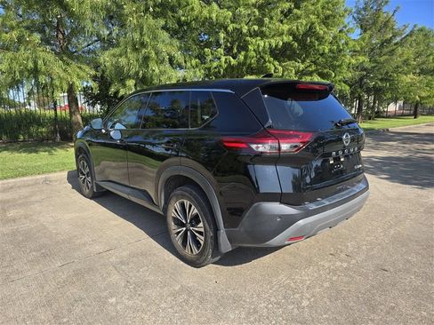 Used 2021 Nissan Rogue SV AWD/4WD image 4