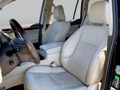 Used 2017 Lexus GX 460 Luxury AWD/4WD image 7