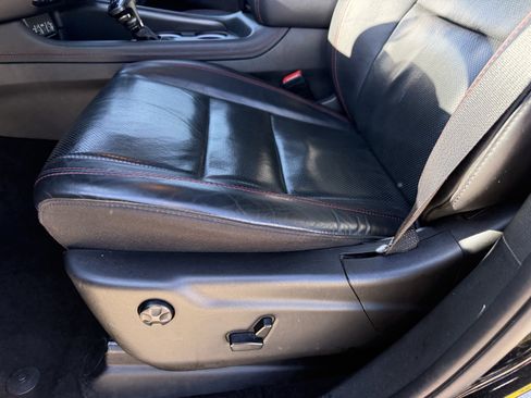 Used 2024 Dodge Durango GT image 27