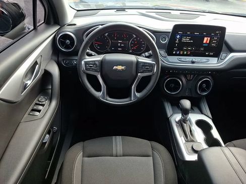 Used 2023 Chevrolet Blazer LT w/ Convenience Package FWD image 11