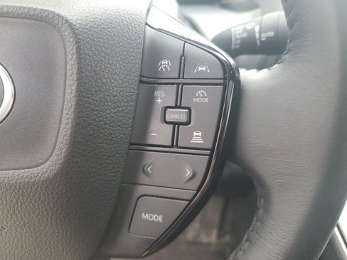 Used 2024 Toyota bZ4X XLE image 21