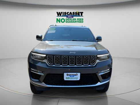 Used 2022 Jeep Grand Cherokee Summit AWD/4WD image 10