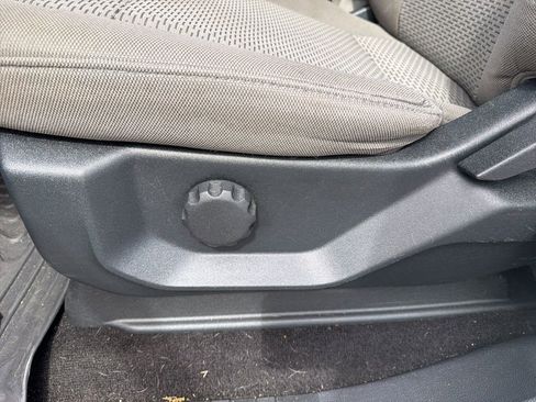 Used 2018 Ford F150 XLT RWD image 15