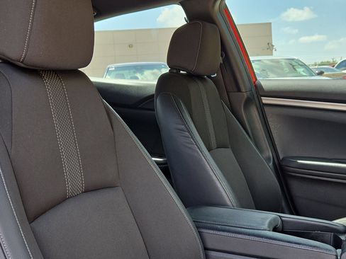 Used 2020 Honda Civic Sport image 30