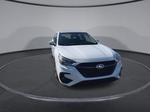 Used 2025 Subaru Legacy Premium image 3