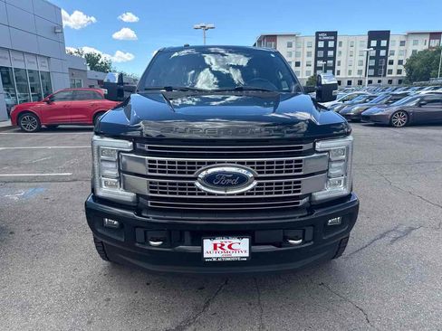 Used 2017 Ford F350 Platinum w/ Platinum Ultimate Package AWD/4WD image 3