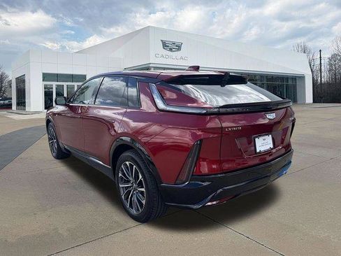 New 2026 Cadillac Lyriq Sport image 5