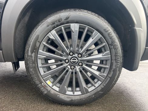 New 2026 Nissan Pathfinder SL image 20