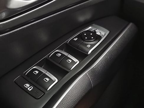 Used 2021 Kia Sorento S w/ Panoramic Sunroof Package FWD image 26