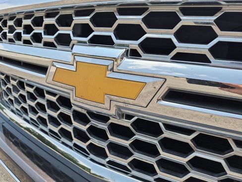 Used 2015 Chevrolet Silverado 1500 LT RWD image 28