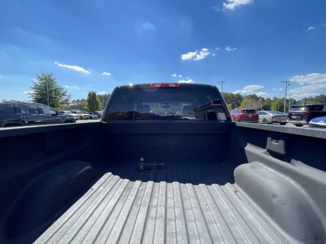 Used 2018 Chevrolet Silverado 1500 LT w/ All Star Edition AWD/4WD image 9