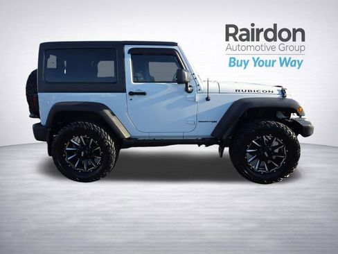 Used 2018 Jeep Wrangler Rubicon w/ Power Convenience Group AWD/4WD image 8