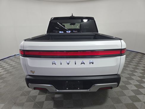 Used 2022 Rivian R1T Launch Edition image 4