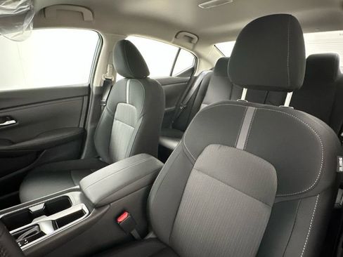 Used 2025 Nissan Sentra SV w/ All-Weather Package image 9