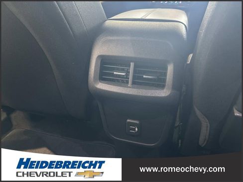 Certified 2022 GMC Terrain SLE w/ Driver Convenience Package image 16