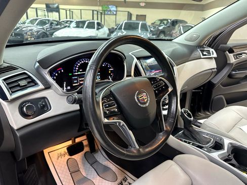 Used 2016 Cadillac SRX Luxury w/ Driver Awareness Package image 20