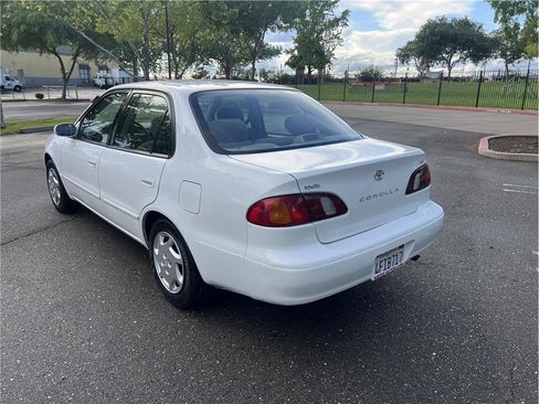 Used 1999 Toyota Corolla LE image 7