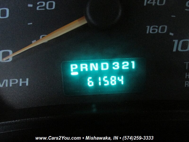 Used 2006 Chevrolet Express 3500 w/ School Bus Package RWD image 10