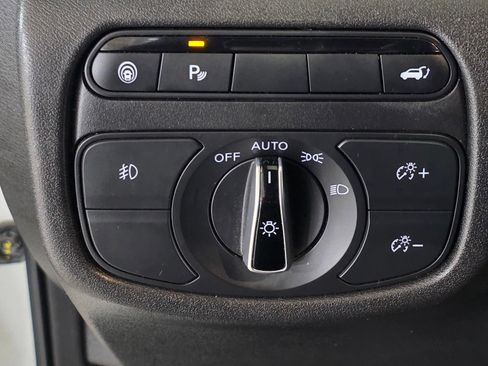 Used 2020 INFINITI QX50 Essential w/ Edition 30 Package FWD image 32