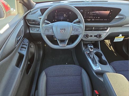 New 2026 Buick Envista Preferred w/ Convenience II Package image 11