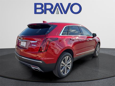 New 2025 Cadillac XT5 Premium Luxury w/ Technology Package image 5