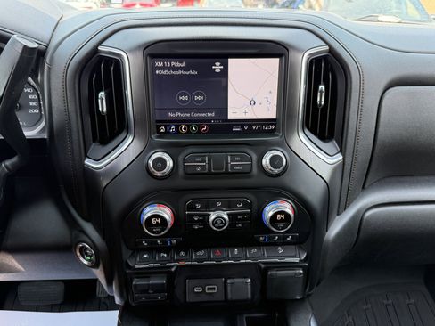 Used 2019 GMC Sierra 1500 AT4 w/ AT4 Premium Package AWD/4WD image 12