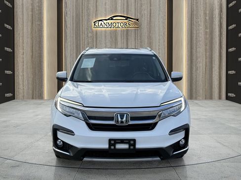 Used 2022 Honda Pilot Touring image 6