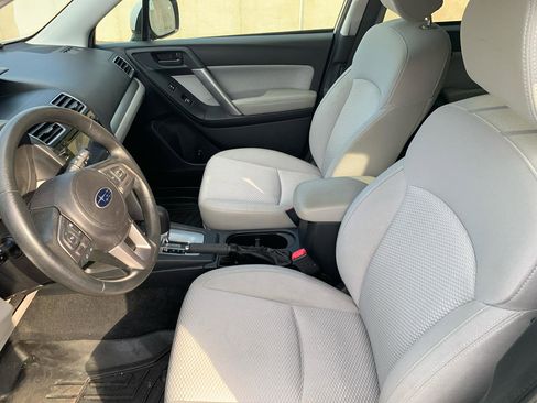 Used 2017 Subaru Forester 2.5i Premium w/ Popular Package #2A image 9