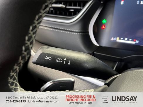 New 2025 Jeep Grand Cherokee Altitude AWD/4WD image 37