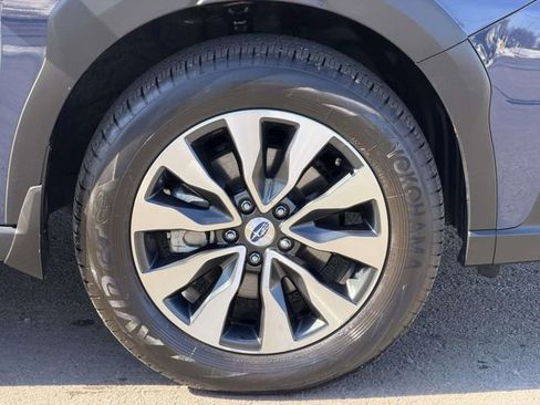 Used 2023 Subaru Outback Limited image 7