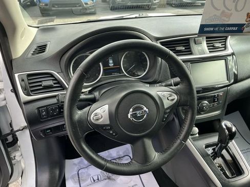 Used 2019 Nissan Sentra SV image 12