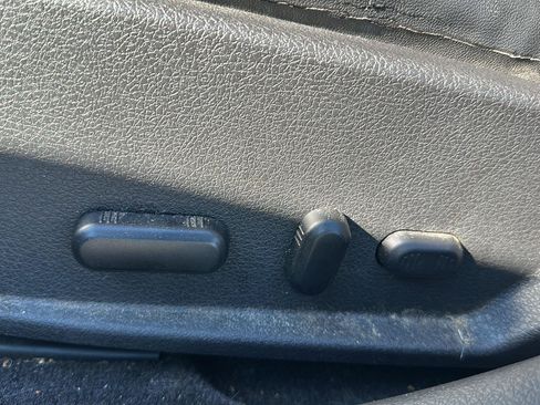 Used 2012 Ford Fusion Sport FWD image 15