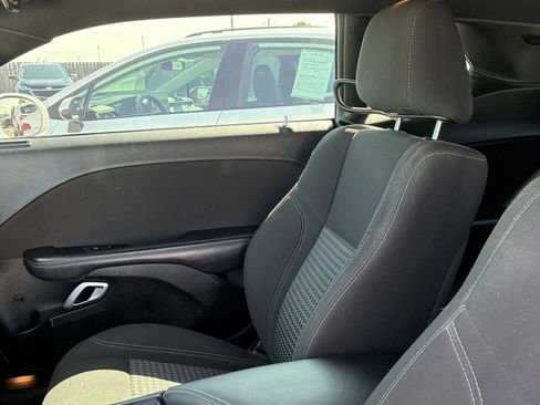 Used 2023 Dodge Challenger SXT w/ Blacktop Package image 9