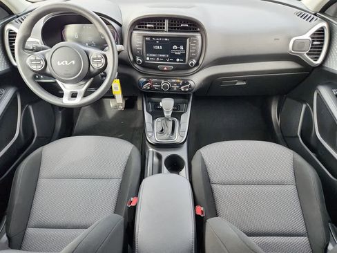 Used 2024 Kia Soul LX w/ Option Group 015 image 14