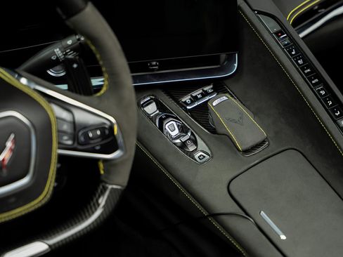 Used 2024 Chevrolet Corvette Z06 w/ Stealth Interior Trim Package image 59