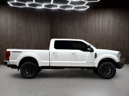 Certified 2021 Ford F250 Platinum w/ Tremor Off-Road Package AWD/4WD image 8