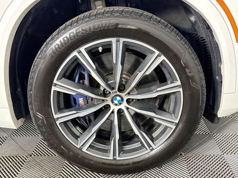Used 2022 BMW X5 M50i w/ Parking Assistance Package AWD/4WD image 31